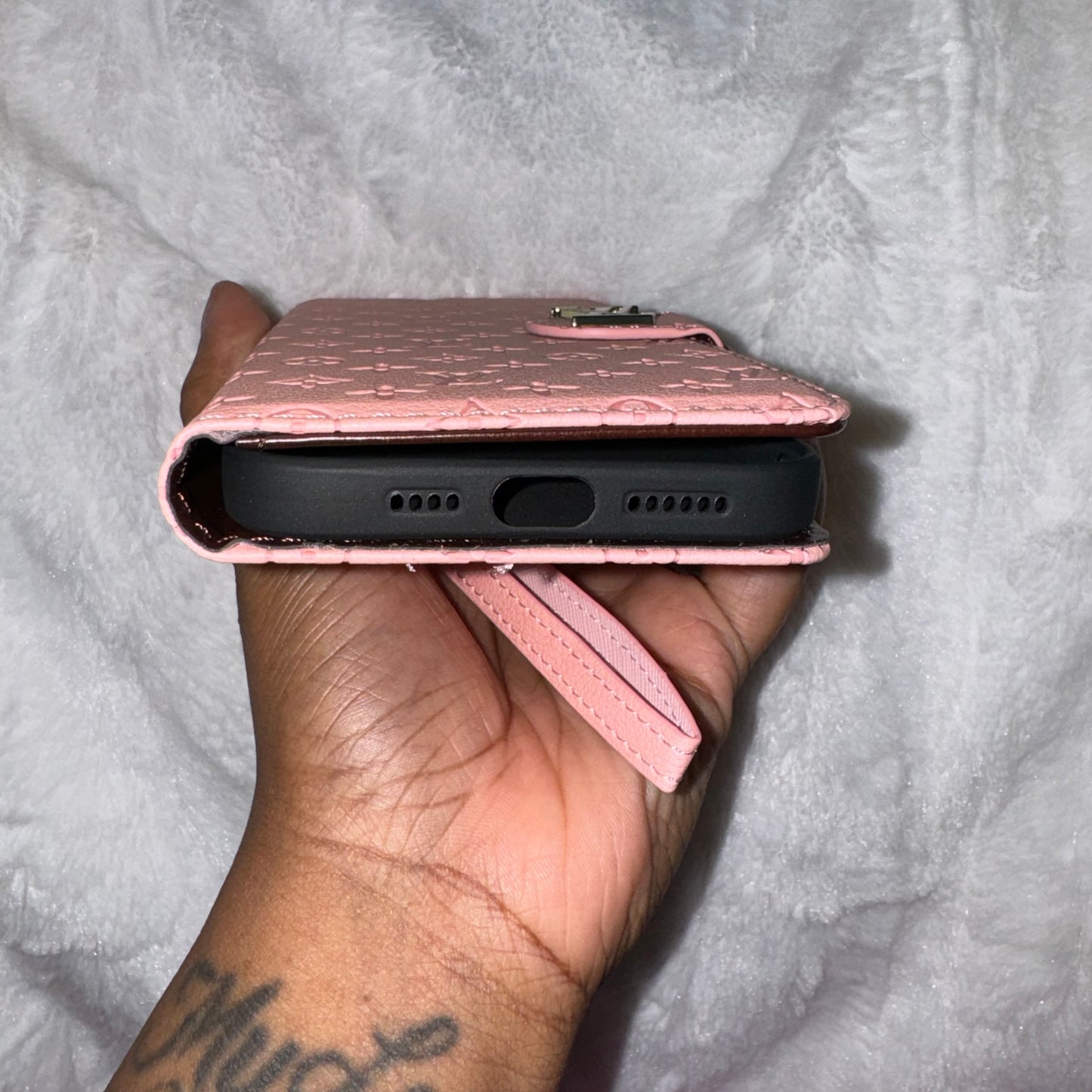 Lets Vibe Light Pink (iPhone 13 pro max)