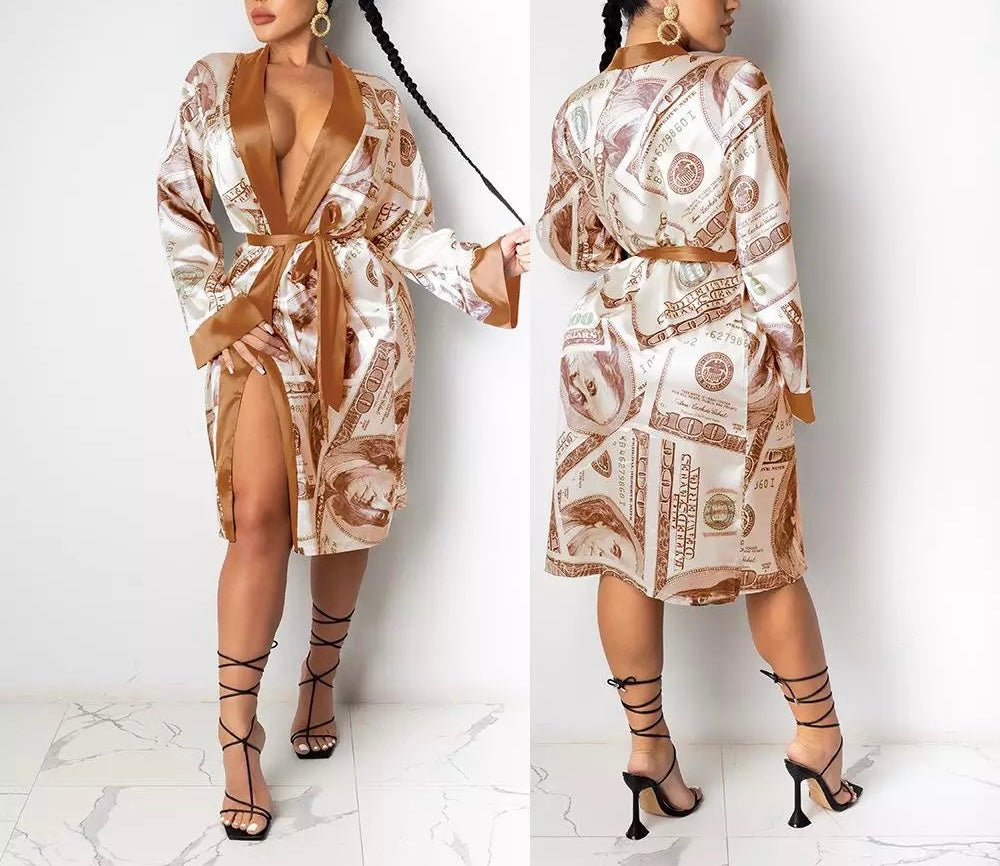 Pretty Money Vibe Robe