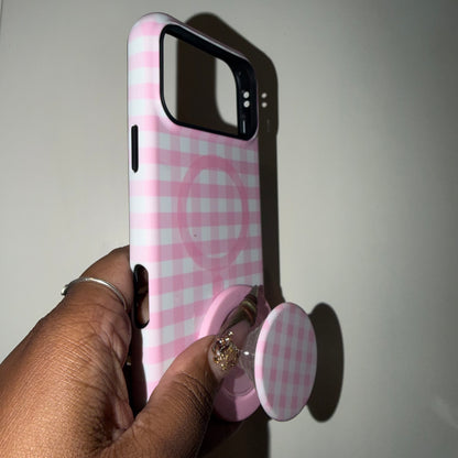 Romantic Picnic Date