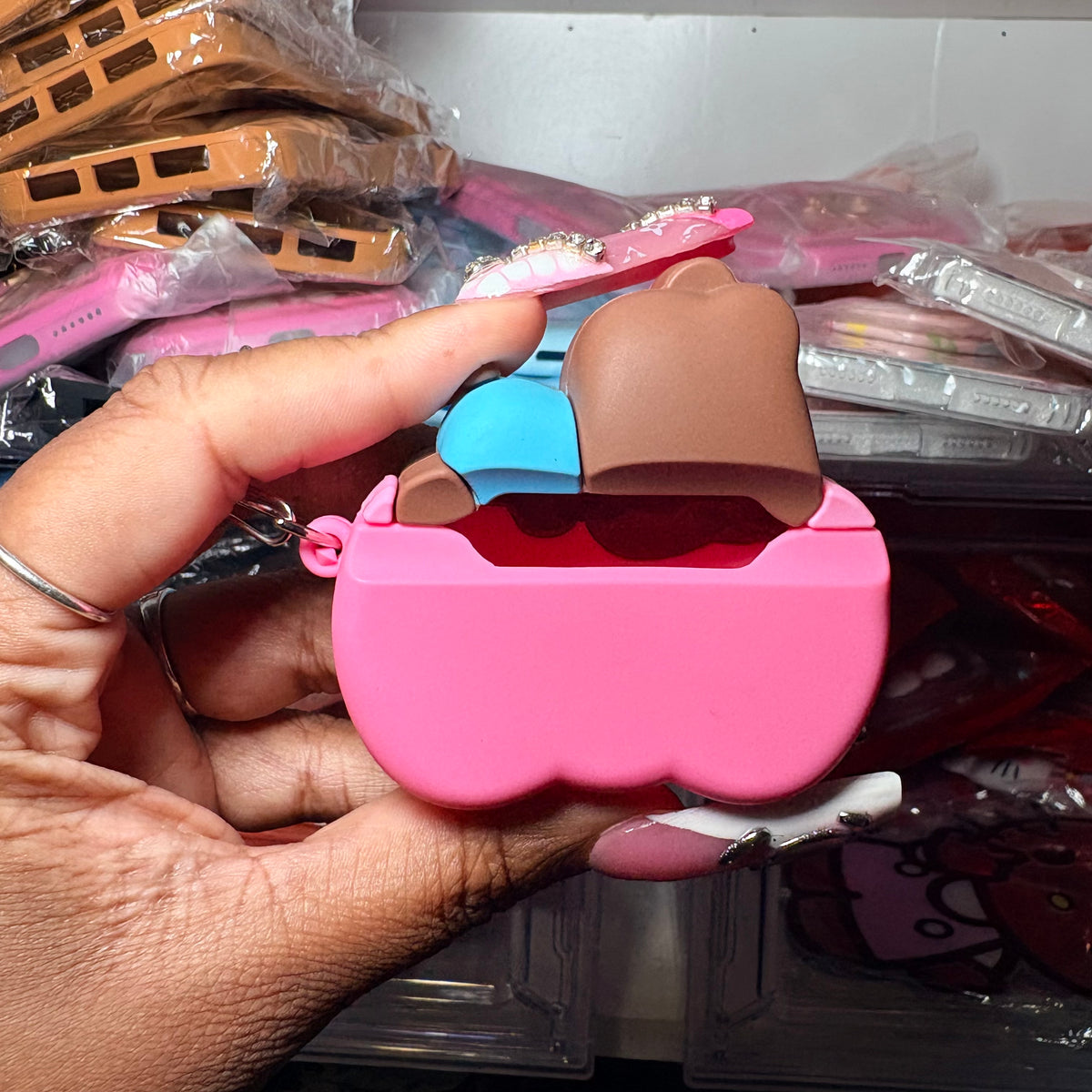 Apple of my eye (AirPod case)