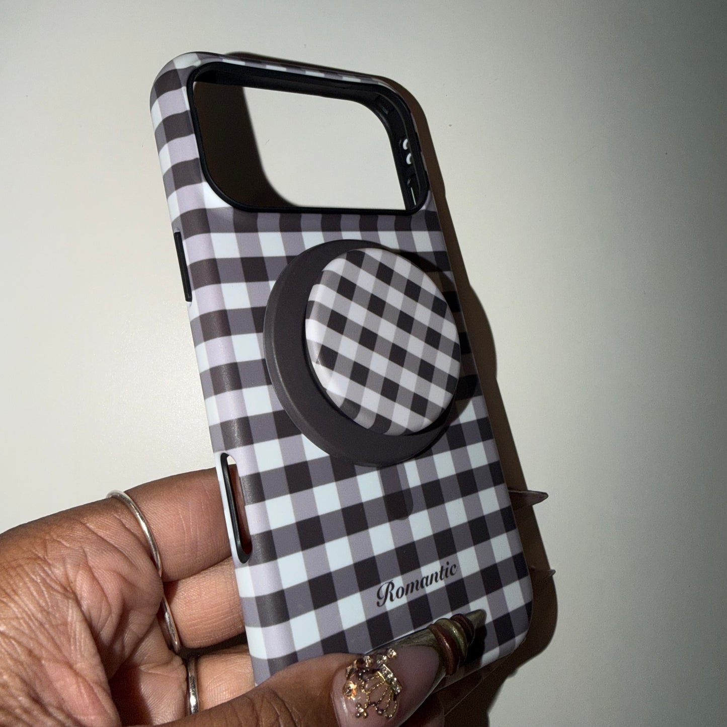 Romantic Picnic Date