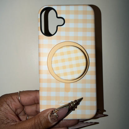 Romantic Picnic Date