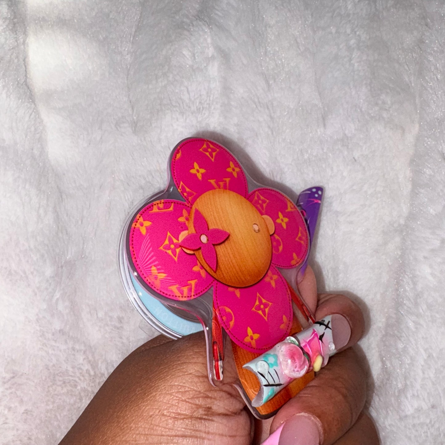 MakeEm Look Pretty Girl, MagSafe Pop Sockets