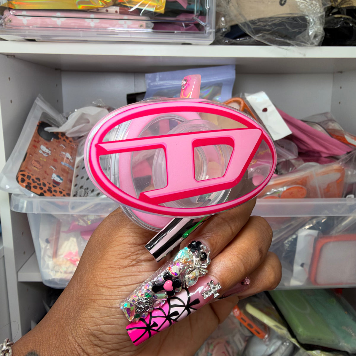 MakeEm Look Pretty Girl, MagSafe Pop Sockets