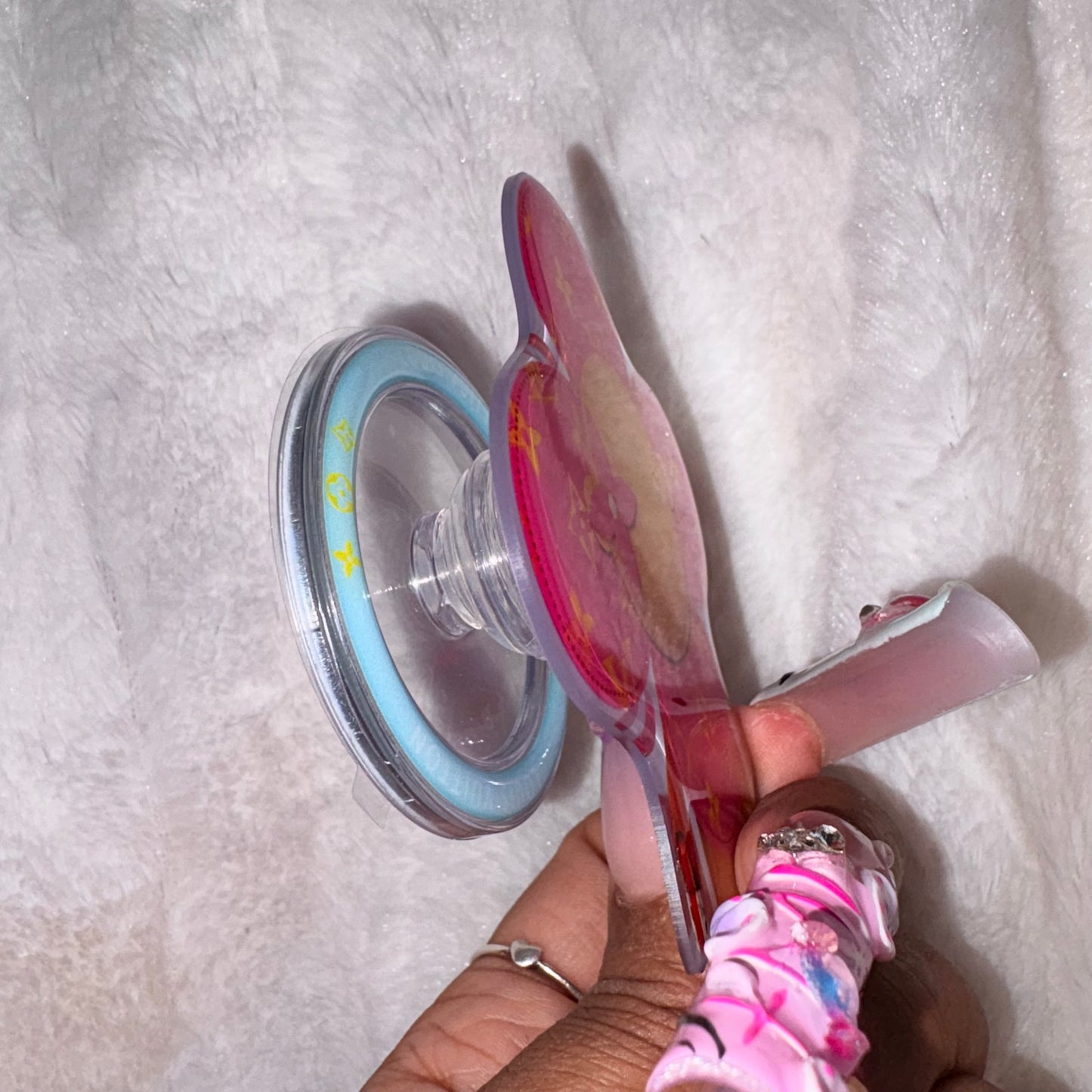 MakeEm Look Pretty Girl, MagSafe Pop Sockets