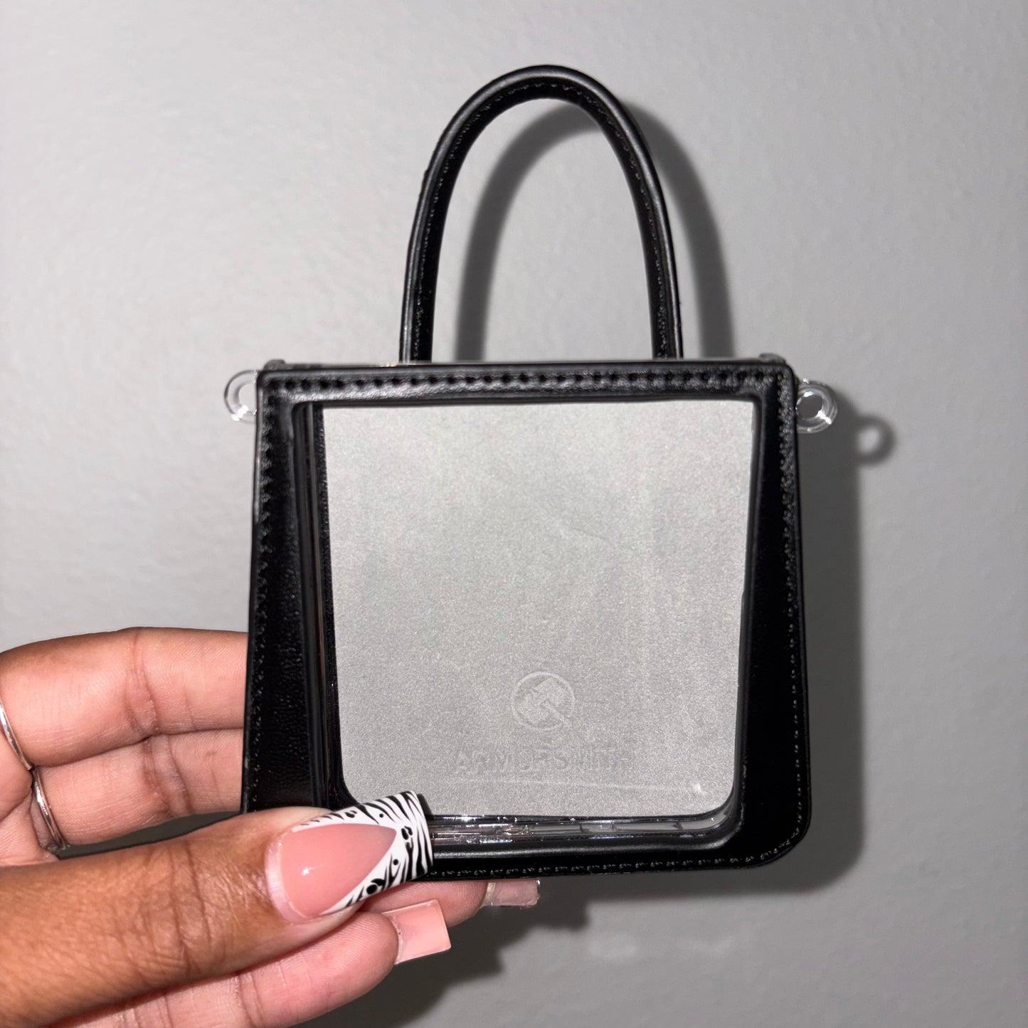 Secure the Bag, Babe