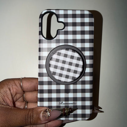 Romantic Picnic Date