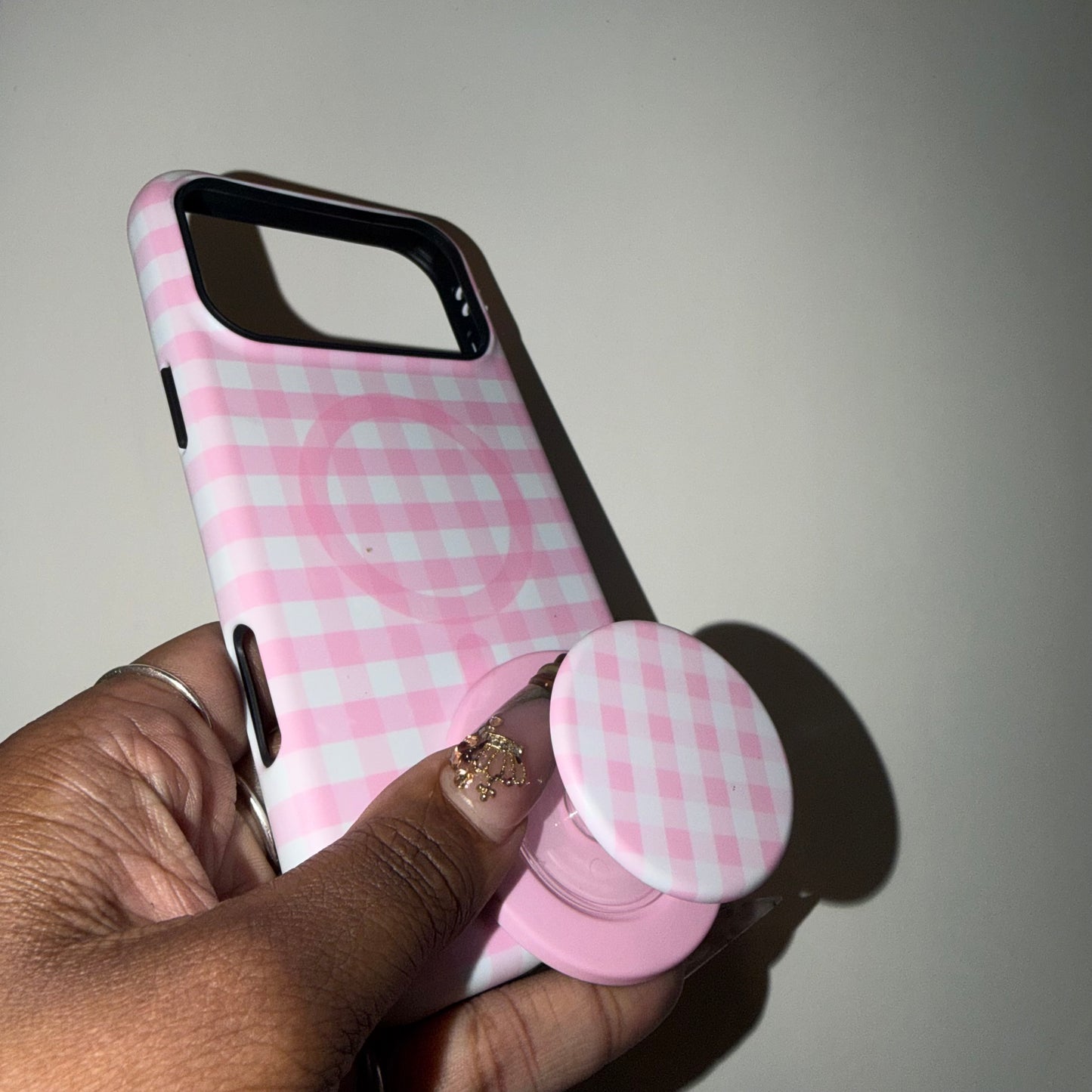 Romantic Picnic Date