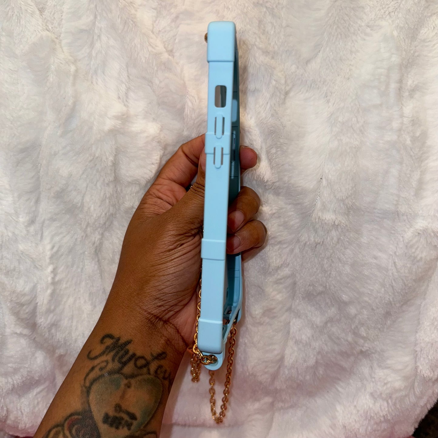 Powederpuff Baby Blue(iPhone 13 pro max)