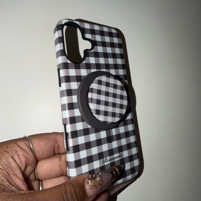 Romantic Picnic Date