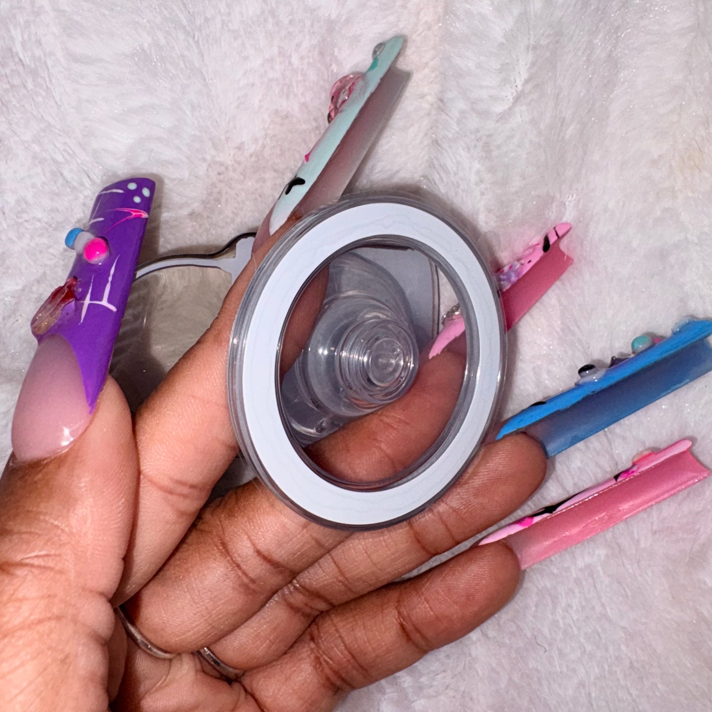 MakeEm Look Pretty Girl, MagSafe Pop Sockets