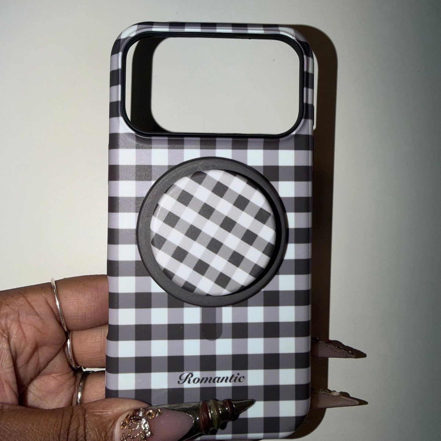 Romantic Picnic Date