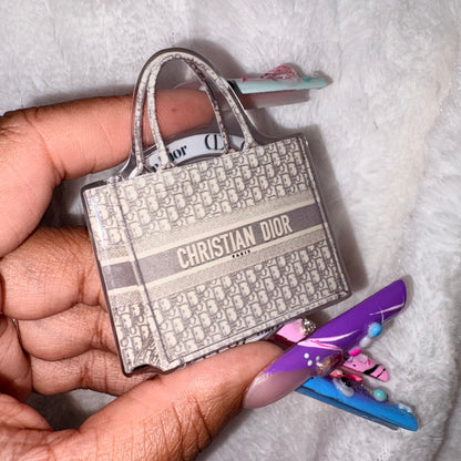 MakeEm Look Pretty Girl, MagSafe Pop Sockets