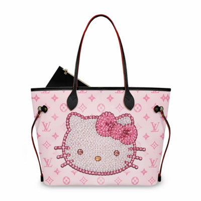 Tote-ally Yours Totes™ — The Glam Moment